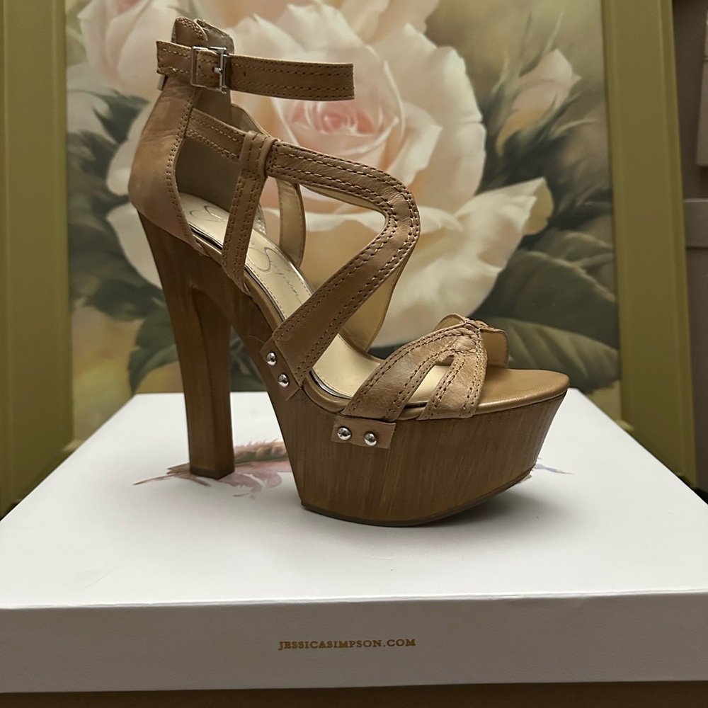 Jessica Simpson Tan Strappy Platform Heels